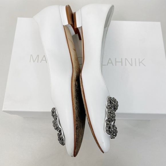 Manolo Blahnik Leather Hangisi Flats - Picture 4 of 7